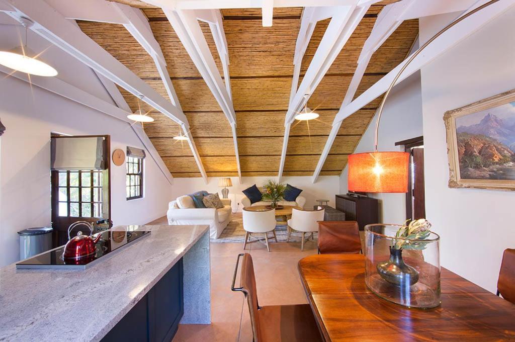 Bartinney Private Cellar Banhoek * Stellenbosch
